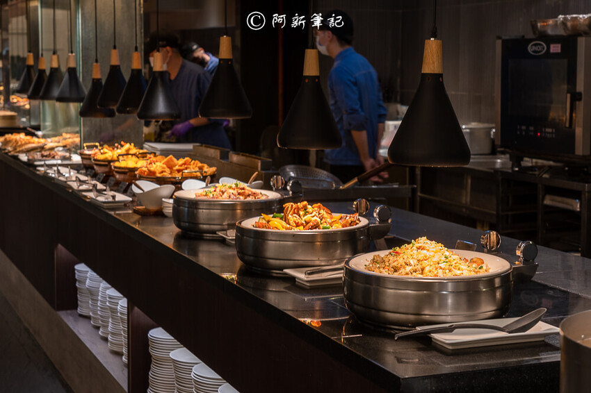 台中市北屯區新天地樂食百匯 | 台中新天地吃到飽夏日新餐!假日限定美食大更新~