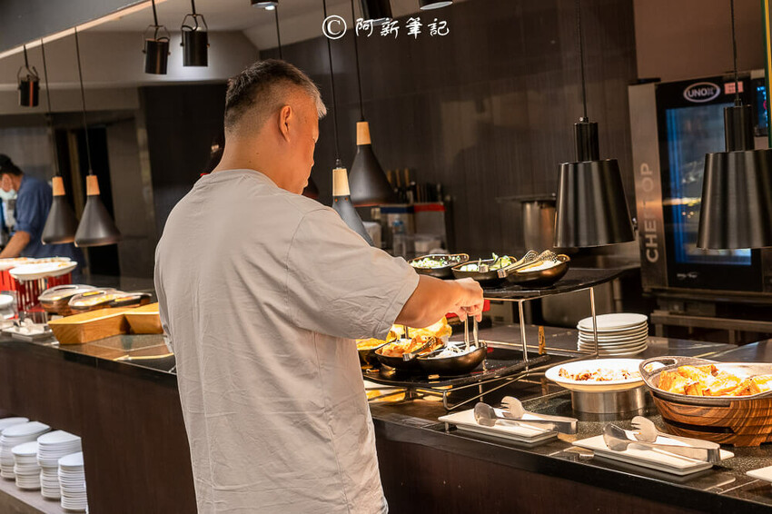 台中市北屯區新天地樂食百匯 | 台中新天地吃到飽夏日新餐!假日限定美食大更新~