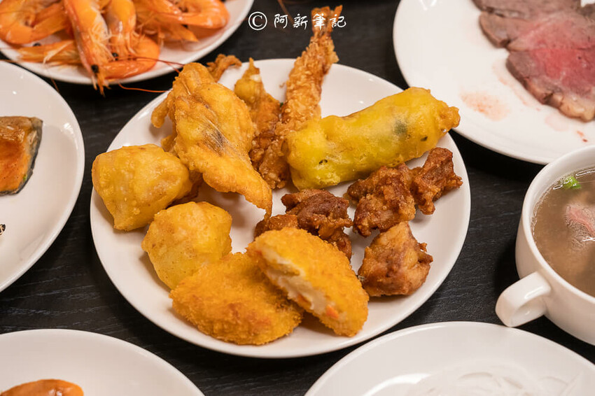 台中市北屯區新天地樂食百匯 | 台中新天地吃到飽夏日新餐!假日限定美食大更新~