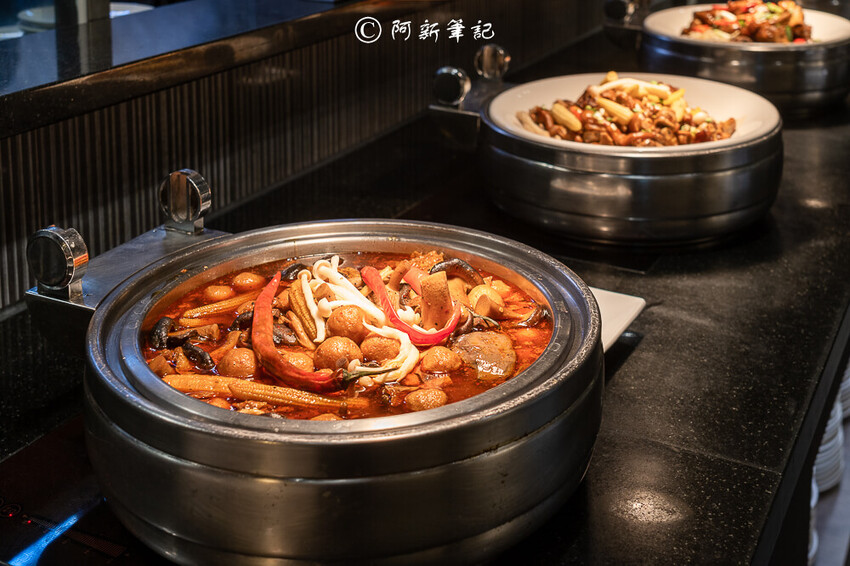 台中市北屯區新天地樂食百匯 | 台中新天地吃到飽夏日新餐!假日限定美食大更新~