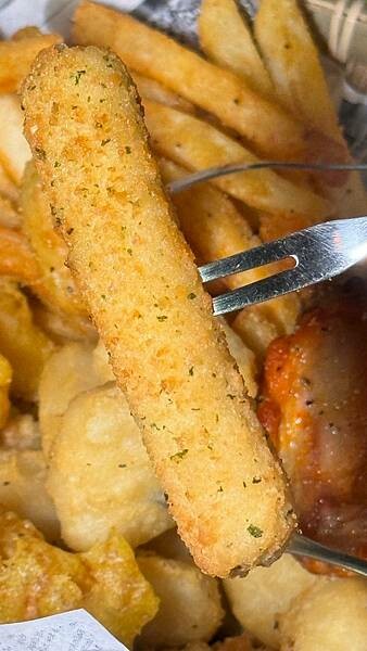 二訪⎜整點敲鐘免費招待一杯shot⎜調酒買一送一