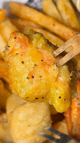 二訪⎜整點敲鐘免費招待一杯shot⎜調酒買一送一