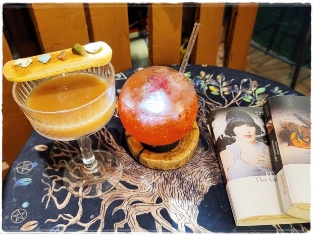 【新竹】護城河畔的樹屋書店～可過夜的書店 讓你睡前閱讀、深夜咖啡廳讓你醒後選書～ 書店、咖啡、甜點、文