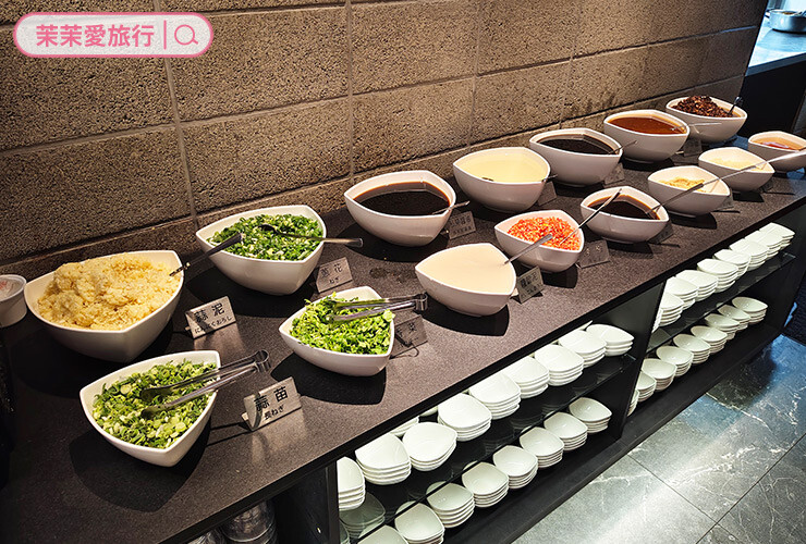台北吃到飽推薦｜辛殿麻辣鍋 信義店｜優質肉品、海鮮、COLD STONE、La Menorquin冰淇淋無限爽吃！