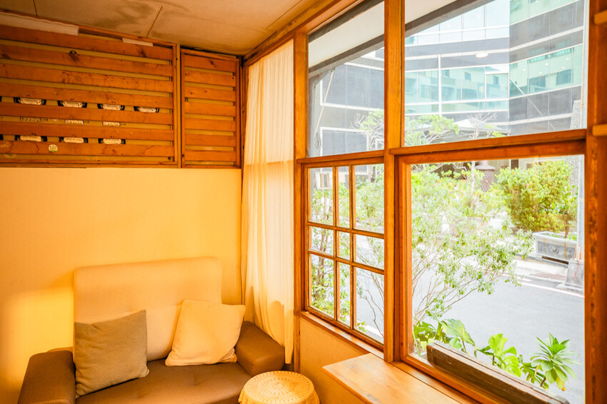 高雄市苓雅區高雄美食 – 餘地咖啡