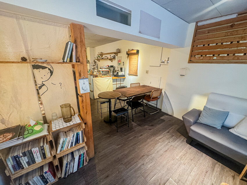 高雄市苓雅區高雄美食 – 餘地咖啡