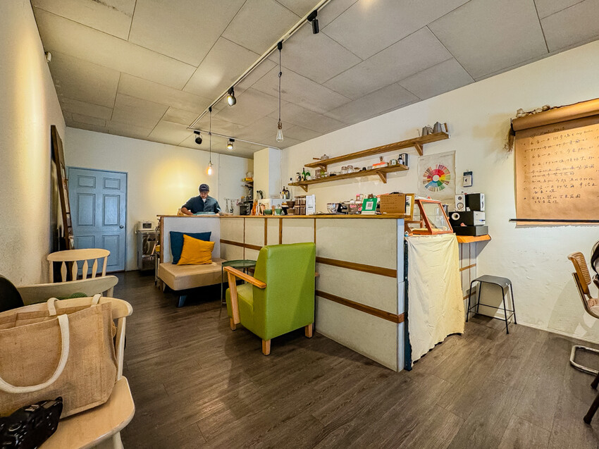 高雄市苓雅區高雄美食 – 餘地咖啡