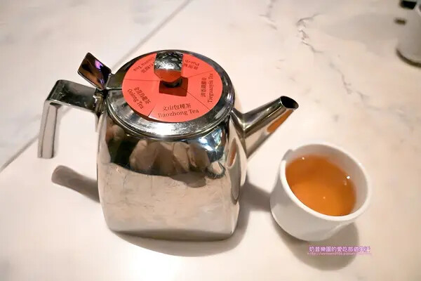 [台北信義區]同個集團差很大，餐點普普服務待加強-大巨星港式