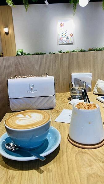 IMG_4200.jpg IMG_4200.jpg