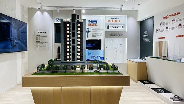 IMG_4208.jpg IMG_4208.jpg