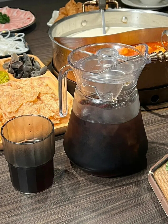 (台北螺螄粉)沐澄螺螄粉鴛鴦鍋~全台首創螺螄粉鴛鴦鍋!湯頭香 (台北螺螄粉)沐澄螺螄粉鴛鴦鍋~全台首創螺螄粉鴛鴦鍋!湯頭香