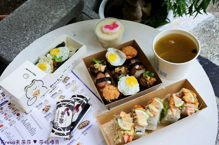 高雄市岡山區高雄必吃冰品【冰塔職人雪花】新鮮水果製成雪花冰超繽紛！涼夏西瓜清甜好濃郁！期間限定第二件７９折│芒果