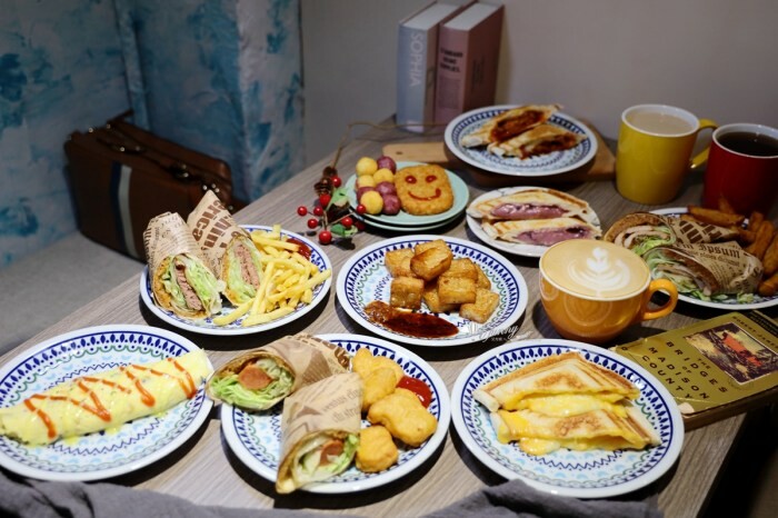 來新埔站附近的新開幕居酒屋放鬆一下！烏托邦串燒酒場正式登場，氛圍溫馨且酒香四溢，現在還有專屬讀者的清酒優惠，趁著開幕熱潮來體驗一下。