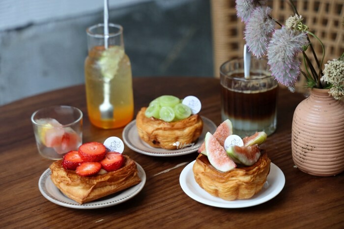 來新埔站附近的新開幕居酒屋放鬆一下！烏托邦串燒酒場正式登場，氛圍溫馨且酒香四溢，現在還有專屬讀者的清酒優惠，趁著開幕熱潮來體驗一下。