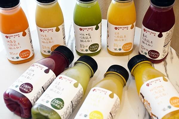 台北市信義區天天五蔬果，你做到了嗎？好喝、實在、又營養的冷壓蔬果汁就是這一家【果日飲】！沒喝過，真的不要先說NO~