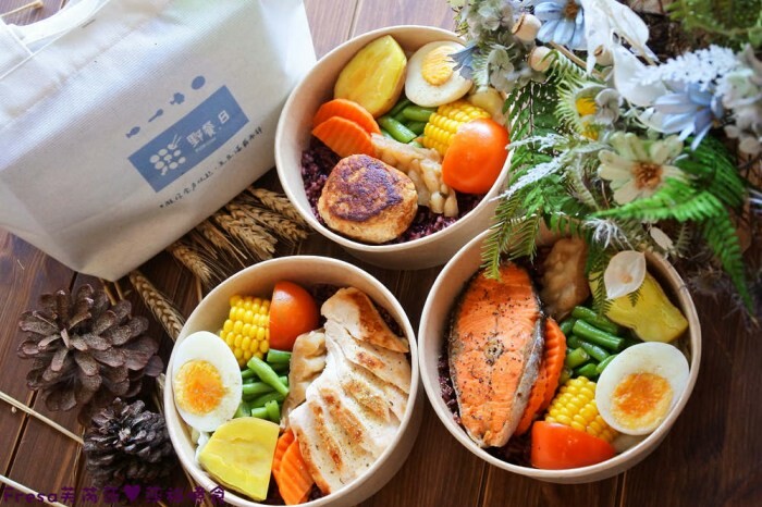 嘉義火鍋推薦「小旬湯」燒酒點火秀 日式銅盤烤肉，假日人氣爆棚。