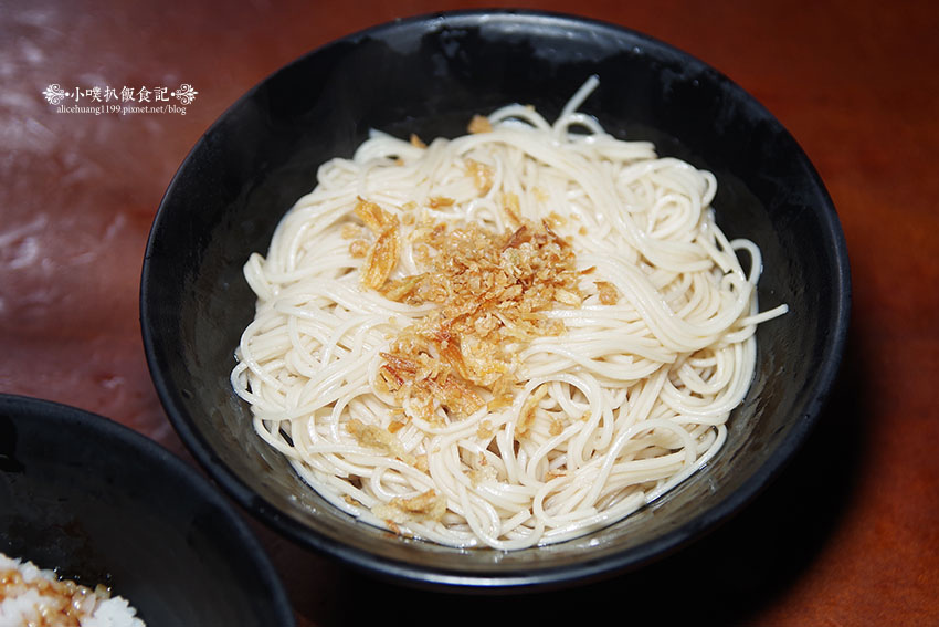 【南京復興美食】『雞老闆桶仔雞 長春店』近南京復興站/壽星及