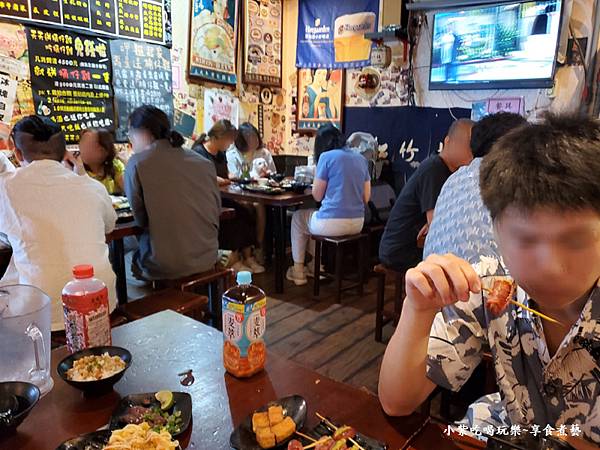 第1區用餐座位-雞老闆桶仔雞長春店 (3).jpg