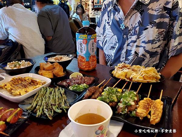 第1區用餐座位-雞老闆桶仔雞長春店 (1).jpg