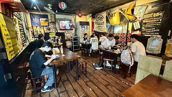 LINE_ALBUM_雞老闆2訪_250910_10