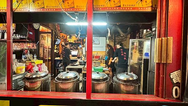 LINE_ALBUM_雞老闆2訪_250910_11