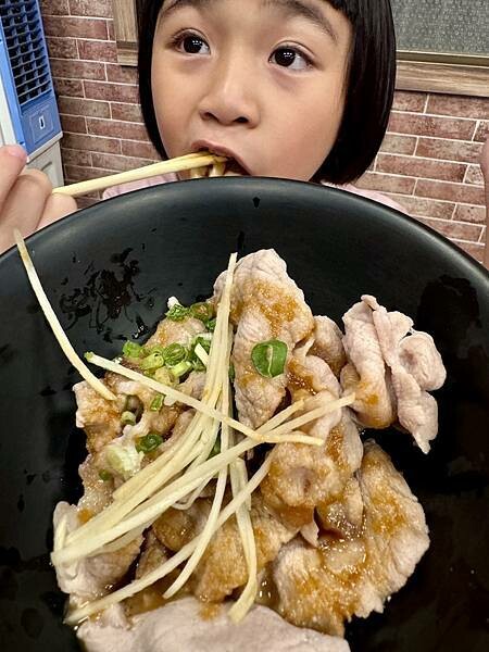 『 台中探店 』鹿港洪爌肉飯、美食推薦、平價美食