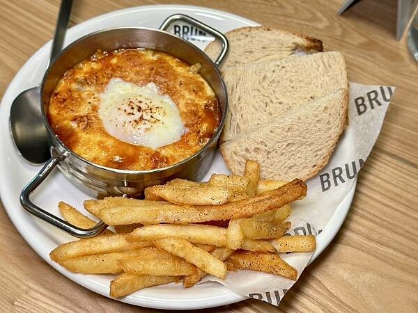 台北市士林區[天母美食] BRUN不然-天母店 早午餐 咖啡廳 經典奶昔 #士林美食 天母早午餐 @蛋寶趴趴go