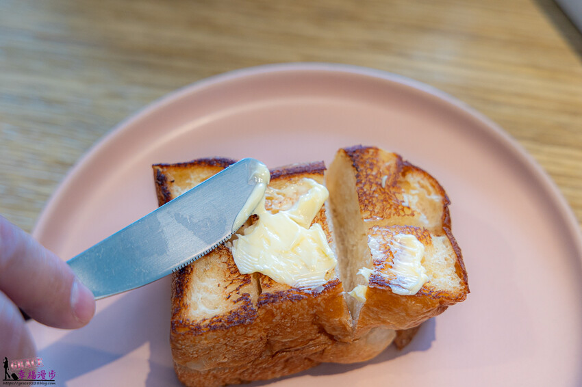 大推TSUTAYA BOOKSTORE販售的精釀可樂、WIRED CAFE和洋重箱料理超美味，餐車聚落、城市生活市集超好逛