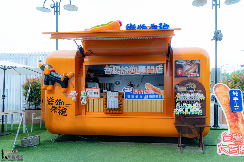 大推TSUTAYA BOOKSTORE販售的精釀可樂、WIRED CAFE和洋重箱料理超美味，餐車聚落、城市生活市集超好逛