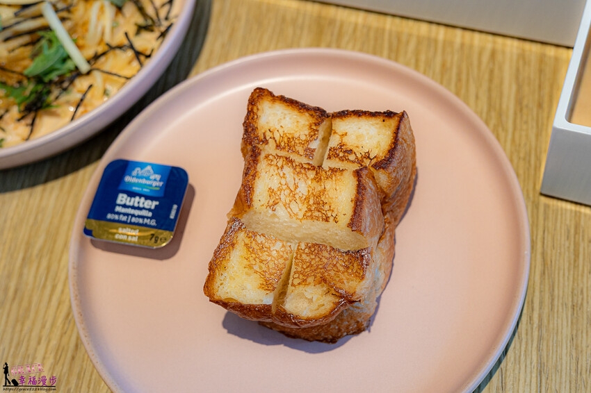 大推TSUTAYA BOOKSTORE販售的精釀可樂、WIRED CAFE和洋重箱料理超美味，餐車聚落、城市生活市集超好逛