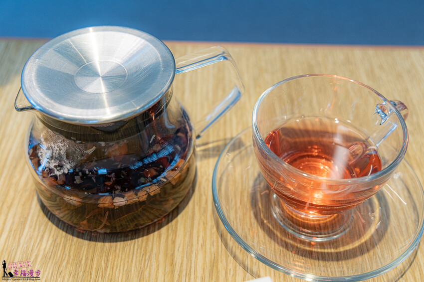 大推TSUTAYA BOOKSTORE販售的精釀可樂、WIRED CAFE和洋重箱料理超美味，餐車聚落、城市生活市集超好逛