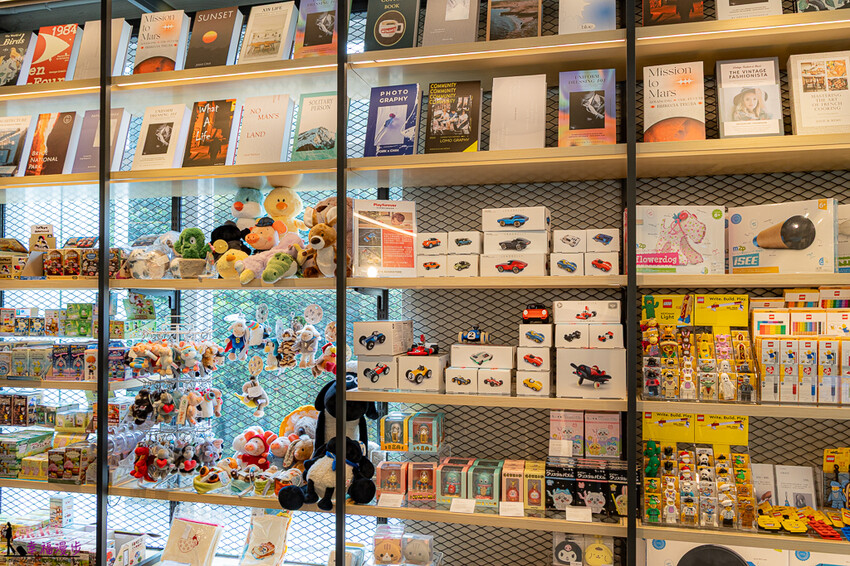 大推TSUTAYA BOOKSTORE販售的精釀可樂、WIRED CAFE和洋重箱料理超美味，餐車聚落、城市生活市集超好逛