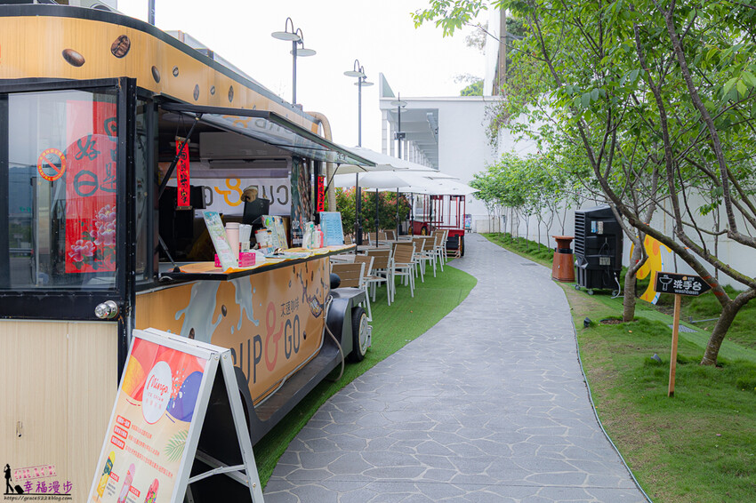 大推TSUTAYA BOOKSTORE販售的精釀可樂、WIRED CAFE和洋重箱料理超美味，餐車聚落、城市生活市集超好逛