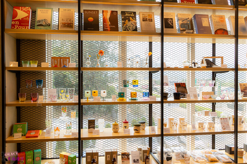 大推TSUTAYA BOOKSTORE販售的精釀可樂、WIRED CAFE和洋重箱料理超美味，餐車聚落、城市生活市集超好逛