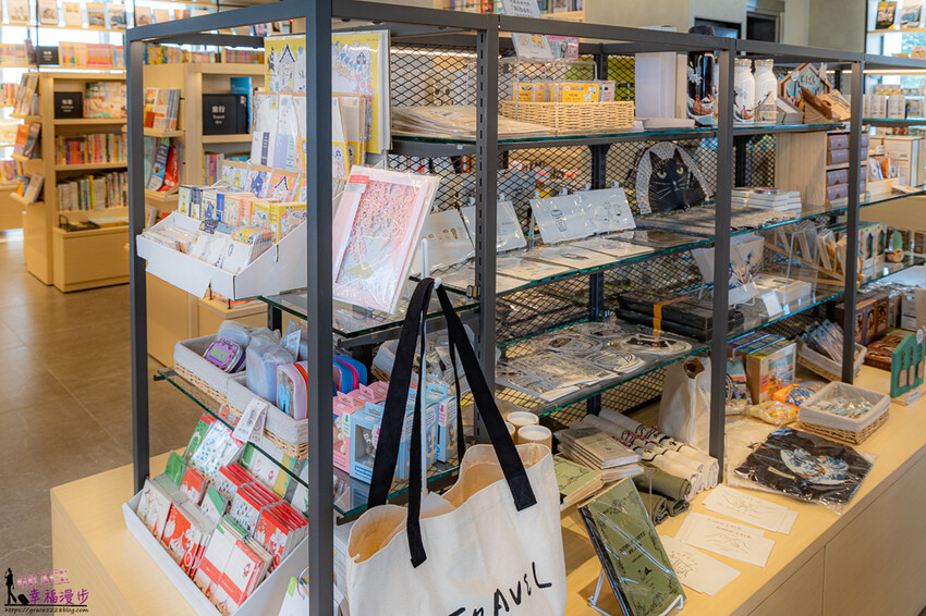 大推TSUTAYA BOOKSTORE販售的精釀可樂、WIRED CAFE和洋重箱料理超美味，餐車聚落、城市生活市集超好逛