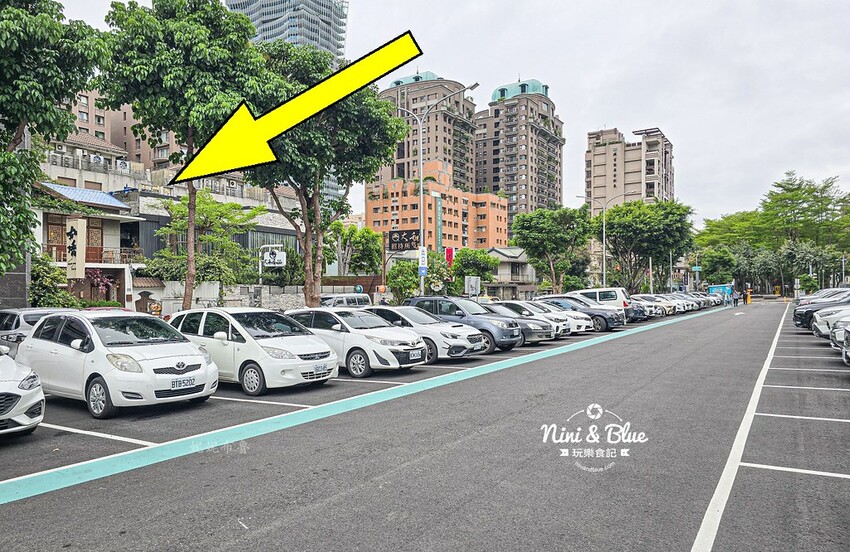 台中老宅餐廳,上萬元花膠入鍋的雞湯濃厚黏唇,有包廂、寵物友善