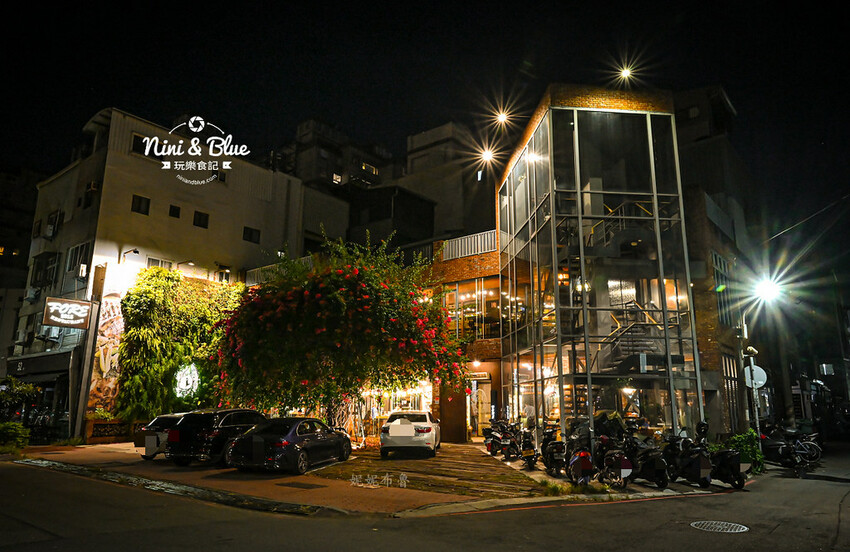 台中老宅餐廳,上萬元花膠入鍋的雞湯濃厚黏唇,有包廂、寵物友善