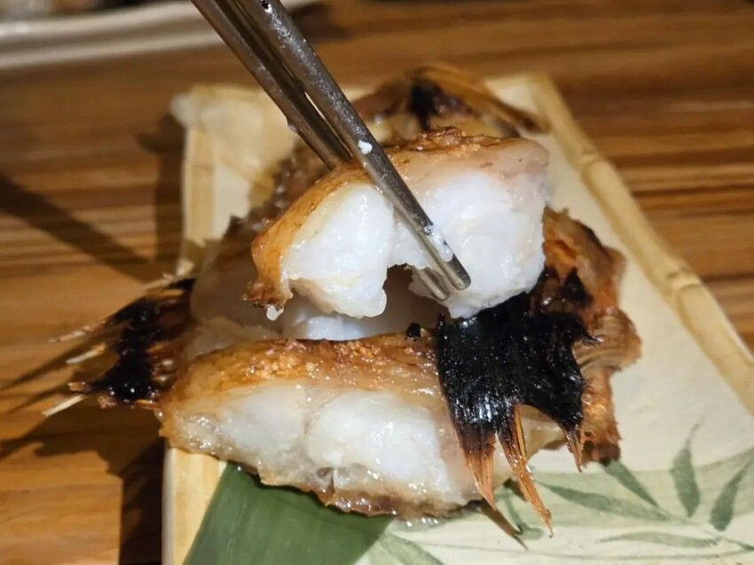 建一食堂｜台北超高CP無菜單料理！高級海鮮直送！1380元就可以吃到！台北無菜單推薦、台北日式推薦、台北居酒屋推薦 - 佛系旅遊筆記