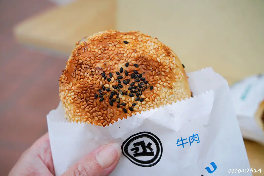 傳承四代80年炭烤胡椒餅「丞祖胡椒餅永和店」，捷運頂溪站外送