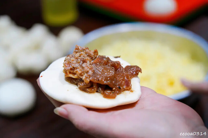 傳承四代80年炭烤胡椒餅「丞祖胡椒餅永和店」，捷運頂溪站外送