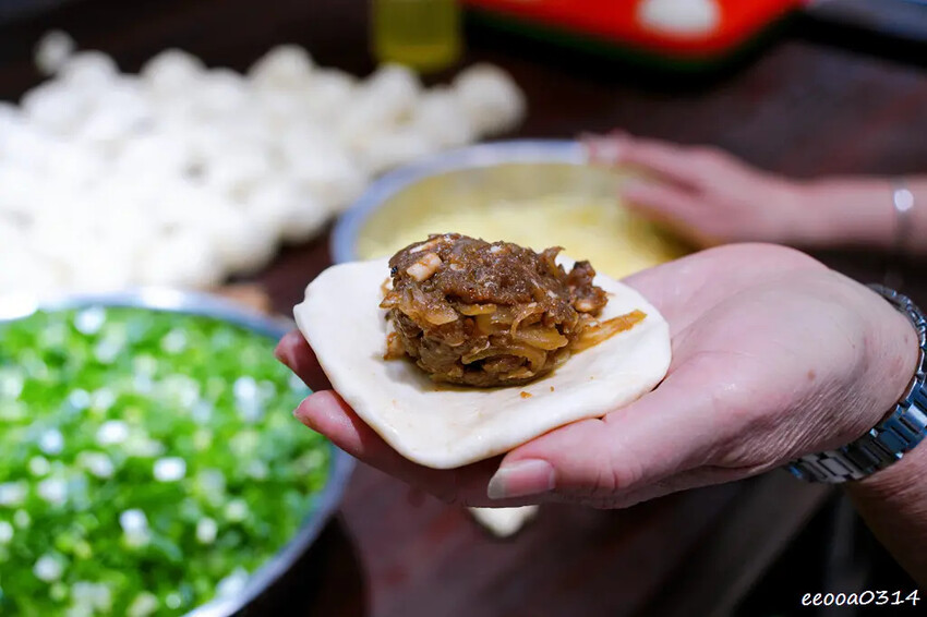 傳承四代80年炭烤胡椒餅「丞祖胡椒餅永和店」，捷運頂溪站外送