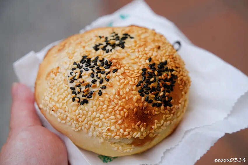 傳承四代80年炭烤胡椒餅「丞祖胡椒餅永和店」，捷運頂溪站外送