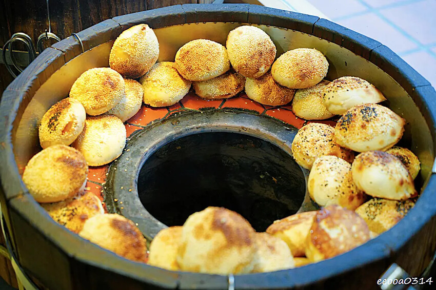 傳承四代80年炭烤胡椒餅「丞祖胡椒餅永和店」，捷運頂溪站外送