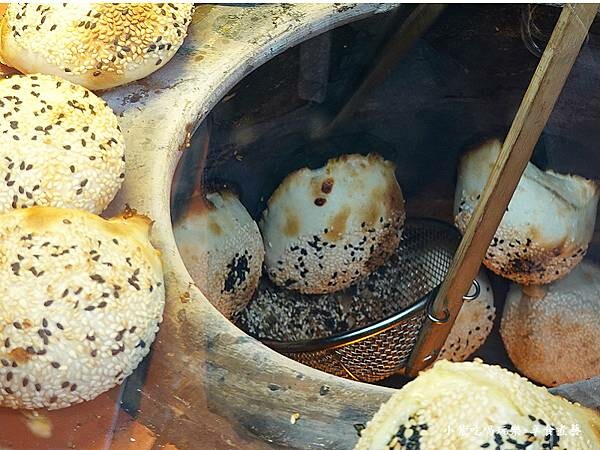 胡椒餅出爐-丞祖胡椒餅永和店 (1).jpg 胡椒餅出爐-丞祖胡椒餅永和店 (1).jpg