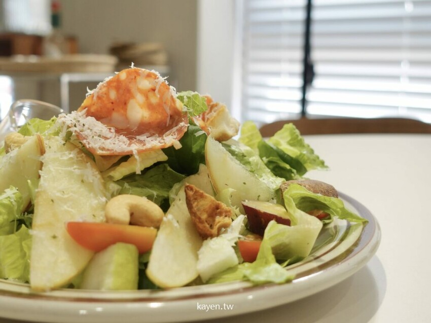 【台中東區】嶼里 With You｜菜單｜台中火車站早午餐｜質感風格超好拍！