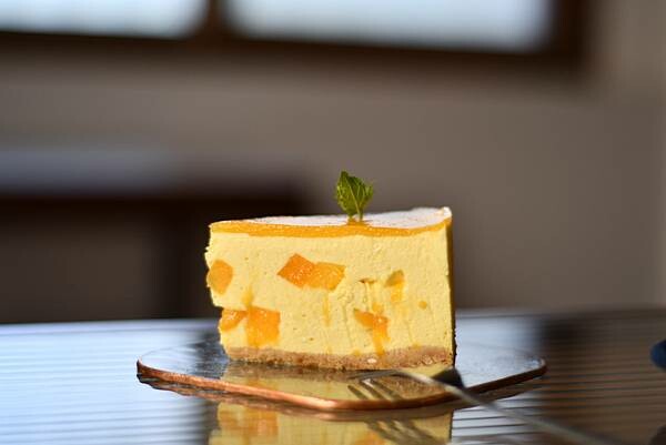 台南市安平區【台南安平區】枋子林甜點語言～喝茶、甜點、聊天、獨活，安平巷弄裡很棒的藝文空間。