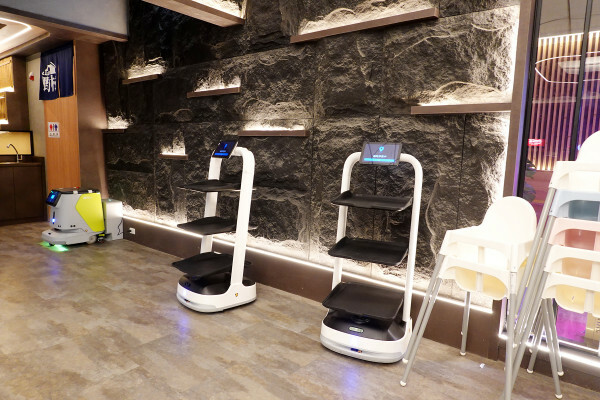 桃園市桃園區燒肉新霸主登場!野村燒肉桃園店讓你一次吃遍150道美味,全日營業無午休的燒肉天堂,生啤酒、哈根吃到爽