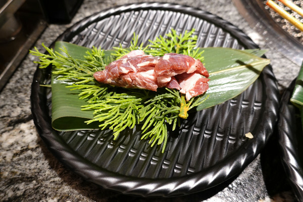 桃園市桃園區燒肉新霸主登場!野村燒肉桃園店讓你一次吃遍150道美味,全日營業無午休的燒肉天堂,生啤酒、哈根吃到爽