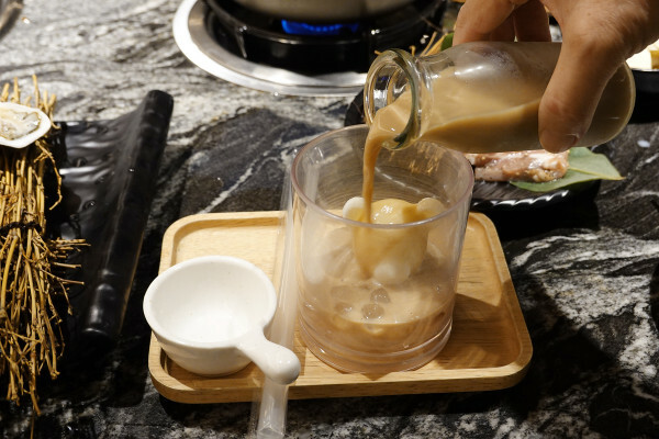 桃園市桃園區燒肉新霸主登場!野村燒肉桃園店讓你一次吃遍150道美味,全日營業無午休的燒肉天堂,生啤酒、哈根吃到爽