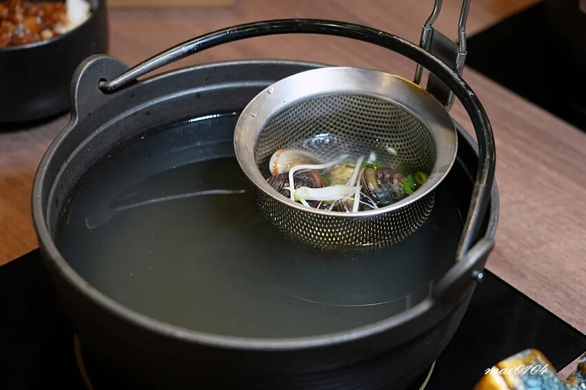 桃園鍋物推薦｜桃園火鍋 金蒔鍋物～鍋物套餐享開胃菜、冰沙、甜